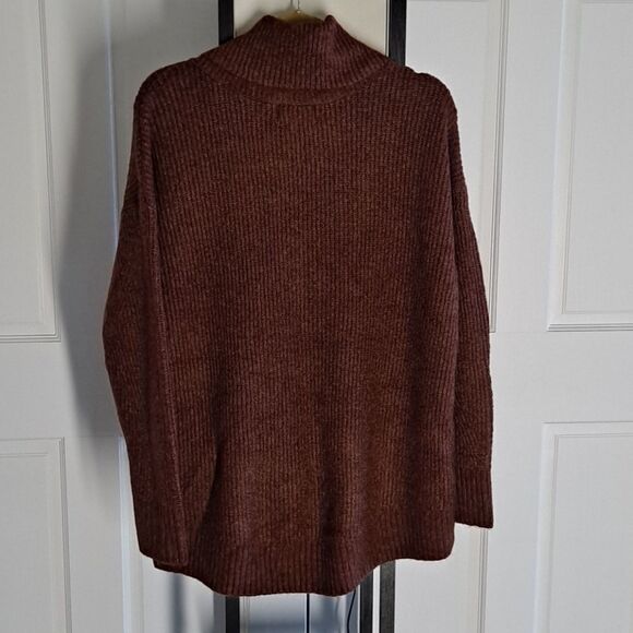 SOLD OUT!!!   Old Navy ladies cowl neck sweater  NWT - Picture 6 of 11